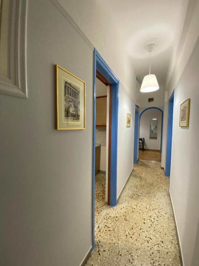 Traveller'S Choice Apartment Athens Exterior photo